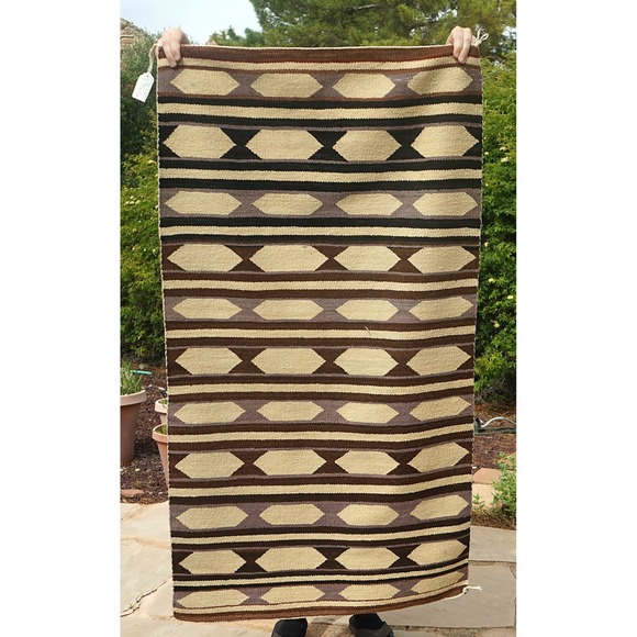 Vintage Navajo Native American Indian Geometric Pattern Rug - 32" x 57" - Picture 10 of 15